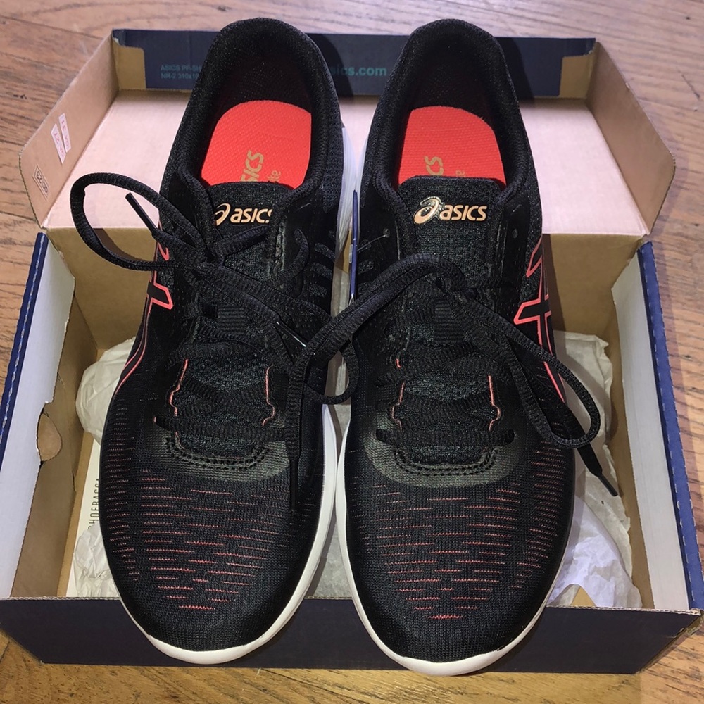 ASICS gel promesa gel sneakers